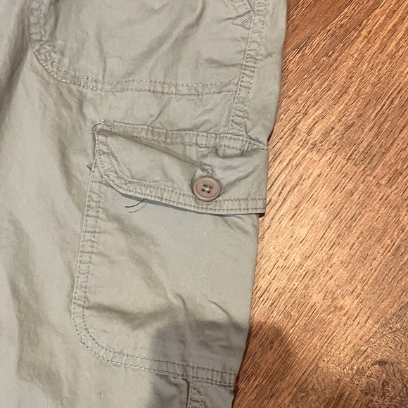 Woman Within 18W Light Gray Cargo Pants - Picture 2 of 5